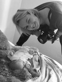 atwork_auroraphotoralis_fotografin_germany_maraswieczkowski_photography_austria_mountain_babyshooting_newborn