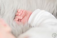 43_Newborn_baby_babyfotografin_fotografin_auroraphotoralis_th&uuml;ringen_germany_schwangerschaft_babybauchfotografin