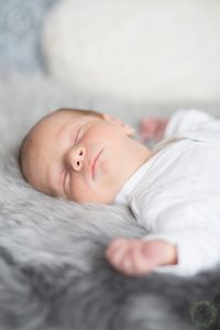 44_Newborn_baby_babyfotografin_fotografin_auroraphotoralis_th&uuml;ringen_germany_schwangerschaft_babybauchfotografin