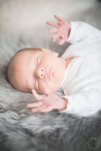 45_Newborn_baby_babyfotografin_fotografin_auroraphotoralis_th&uuml;ringen_germany_schwangerschaft_babybauchfotografin