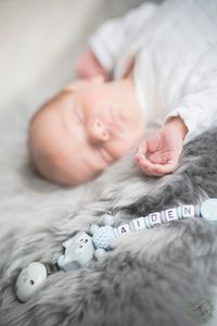 49_Newborn_baby_babyfotografin_fotografin_auroraphotoralis_th&uuml;ringen_germany_schwangerschaft_babybauchfotografin